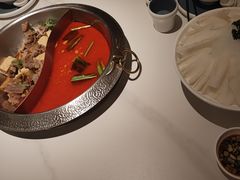 -左庭右院鲜牛肉火锅(金山万达店)