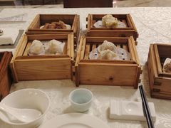 -元一希尔顿酒店·鲜切牛肉火锅禅自助餐厅