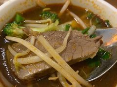 牛肉汤-Moka Bros 摩卡站(西单大悦城店)