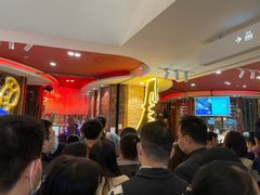 等位区-四海一家自助餐(益田假日广场店)