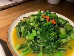 -70后饭吧(府河街店)
