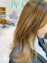 -CARR SALON