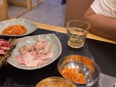 -臻牛烤肉