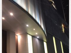 -LAQUEEN 时尚健康假发(万象城总店)