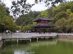 -龙泉岩寺庙群