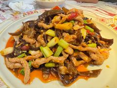-耙吉吉川味小酒馆(本地人回头店)