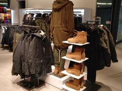 -ZARA(世贸天阶店)