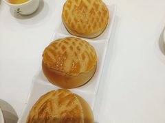 酥皮菠萝包-稻香酒家·33年老字号·港式粤菜(富邦中心店)