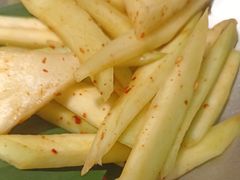 酸嘢青芒果-Ameigo梅果·云贵川bistro(长宁来福士店)