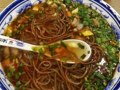 臊子荞麦饸饹面-陕味食族油泼面·小炒盖码面(双榆树店)