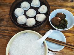 -上海特色小笼店(铁岭路90弄小区店)