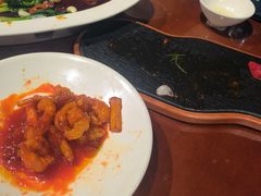 -艳阳天民俗村(公园路店)