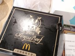 -麦当劳(展览路店)