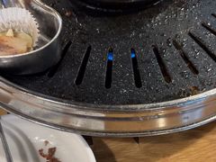 -江南猪肉商会无限续吃(弘大店)