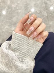 -初心纹眉洗眉·美睫专业店