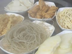 -光头药膳鸡(莱茵小镇店)