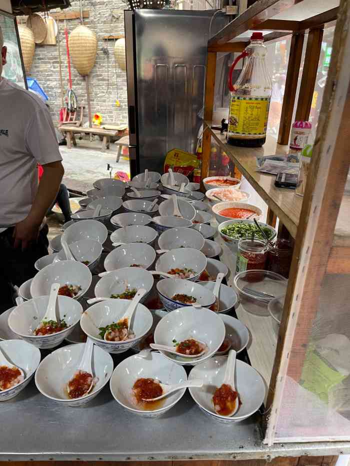 正宗113号米豆腐店-"时隔五年再次来到芙蓉镇 还是那么美 这次.