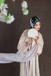 -盘子女人坊古装写真摄影(南京总店)