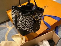 -LV路易威登(万象城店)