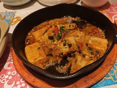 -云海肴·汽锅鸡·云南菜(天山百盛优客店)