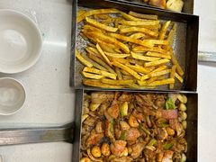 -老东镇啤酒屋海鲜加工·蒸汽海鲜·海鲜烧烤(台东店)