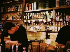 -城墙外BAR