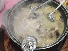 -侠成水上农庄(工业大道店)