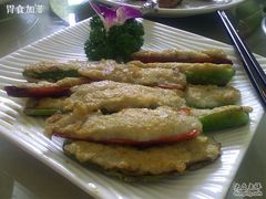 煎酿尖椒-畔山酒店中餐厅