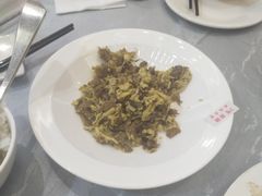 -上海怡沁园度假酒店