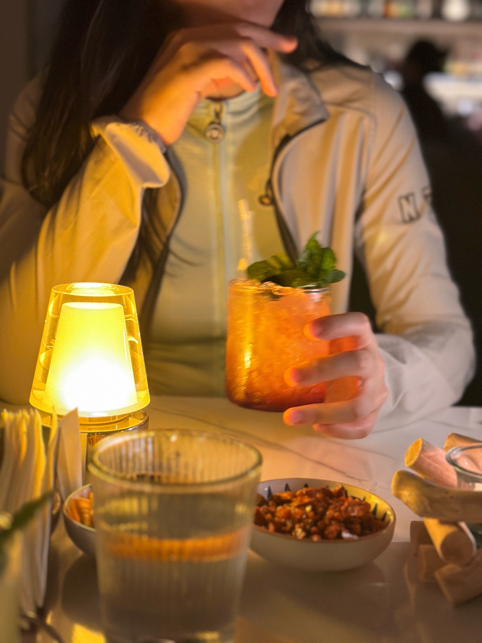 车站大道酒吧深夜打卡