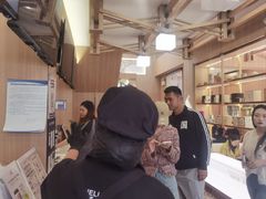 -霸王茶姬(南强街店)
