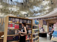 -覔书店(壹方城店)