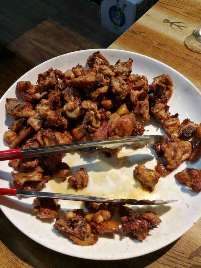 吉佰味大磊特色烤小鸡-"这家店是在网上搜的,请朋友吃饭不知道吃什.