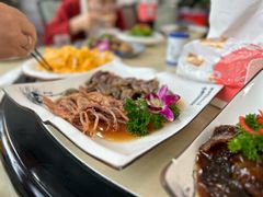 -七的湖·晚芳亭·阳澄湖农家菜·大闸蟹(莲花岛店)