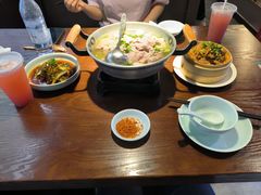-全牛匠·乐山跷脚牛肉(西单华威约饭街店)