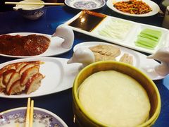 -鸭王烤鸭店(三里河店)