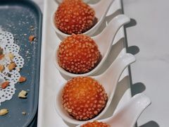 椰香西米流心球-喜势点·糖沙翁手工茶点·本地人茶居(永庆坊店)