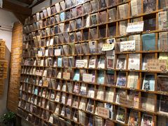 -猫的天空之城概念书店(苏州平江店)