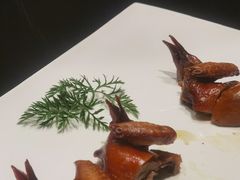 玻璃乳鸽-丽晶轩中餐厅(重庆丽晶酒店)