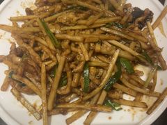 -老牌坊鲁菜名店(聊城美食岛店)