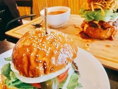 曼哈顿汉堡套餐-KATCHUP