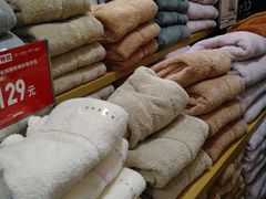 -优衣库(上海虹口龙之梦店)