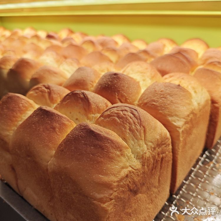 趁热集合上海荟聚广场也有啦🍞