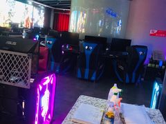 -ROG玩家国度电竞馆零零柒(凯马店)