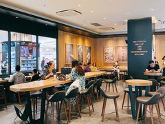 -星巴克臻选(华堂·新辰汇店)