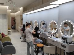 -天真蓝照相馆(杭州滨江宝龙店)