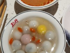 -三人行骨头王火锅(长寿店)