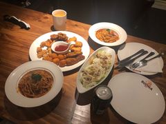 -百好乐宠物友好餐厅(朝外大街店)