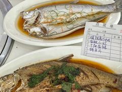 -丹水桥地锅鱼·翘嘴鲌·地方特色全鱼宴(丹江口大坝店)