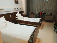 -上海市保健医疗中心